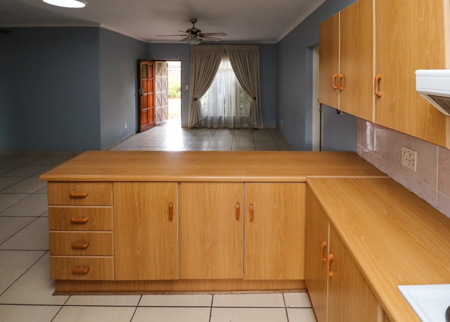 3 Bedroom Property for Sale in Flamwood North West